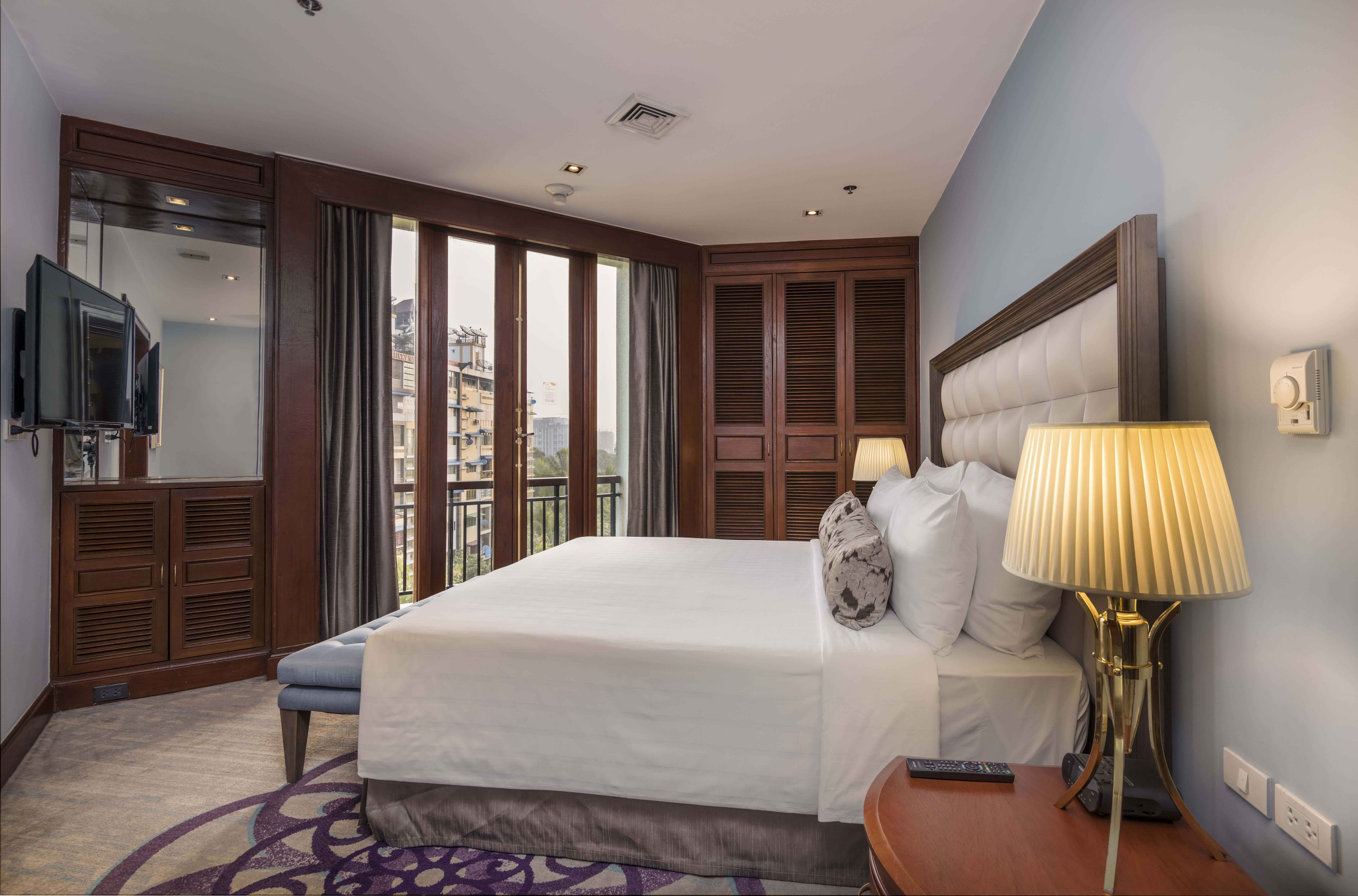 Chatrium Hotel Royal Lake Rangun Zewnętrze zdjęcie